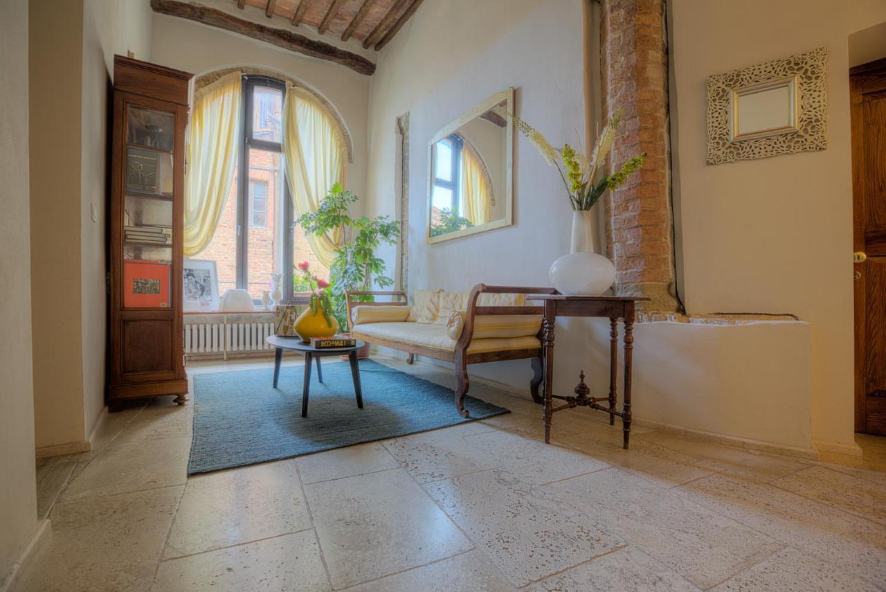 Torre Dei Serviti Siena Zewnętrze zdjęcie